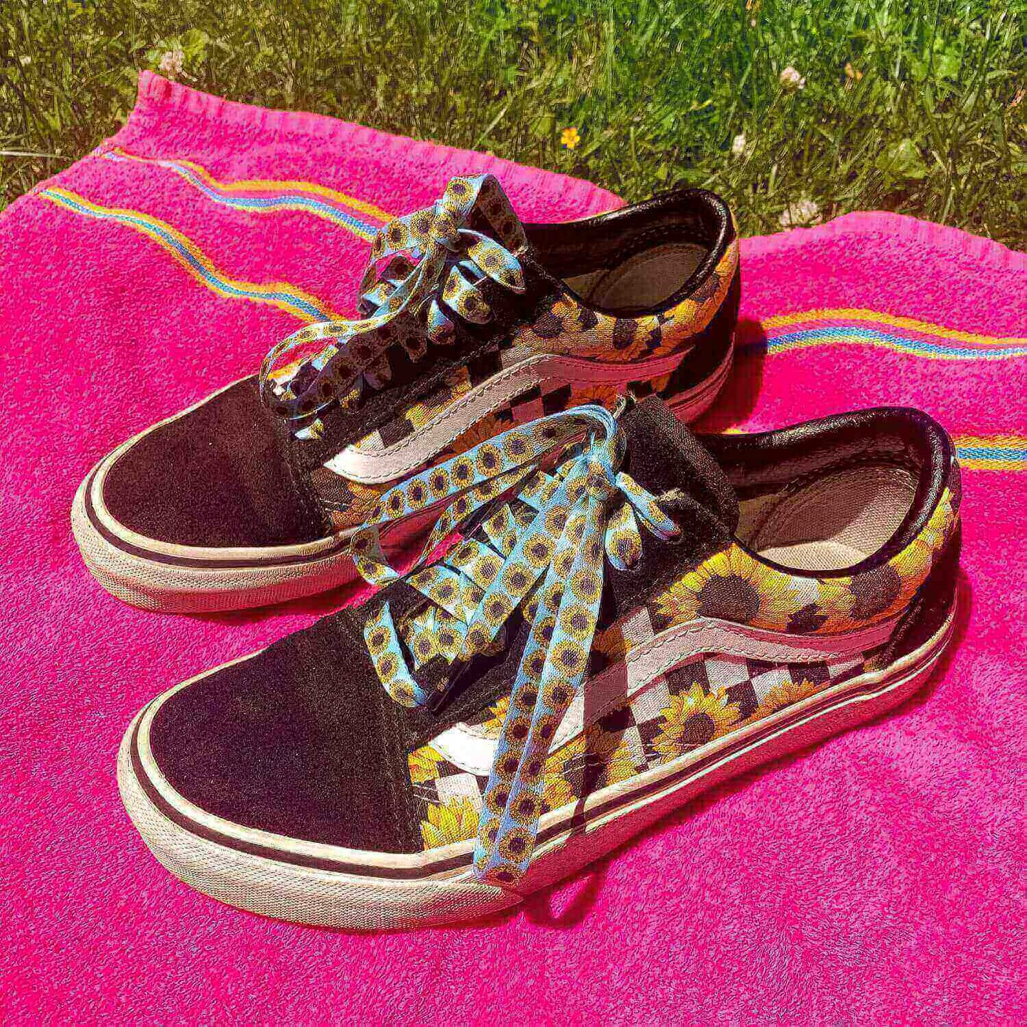 Sunflower Shoelaces | Flat Printed Shoelaces | 100% Recycled Materials | Adult & Kids Sizes