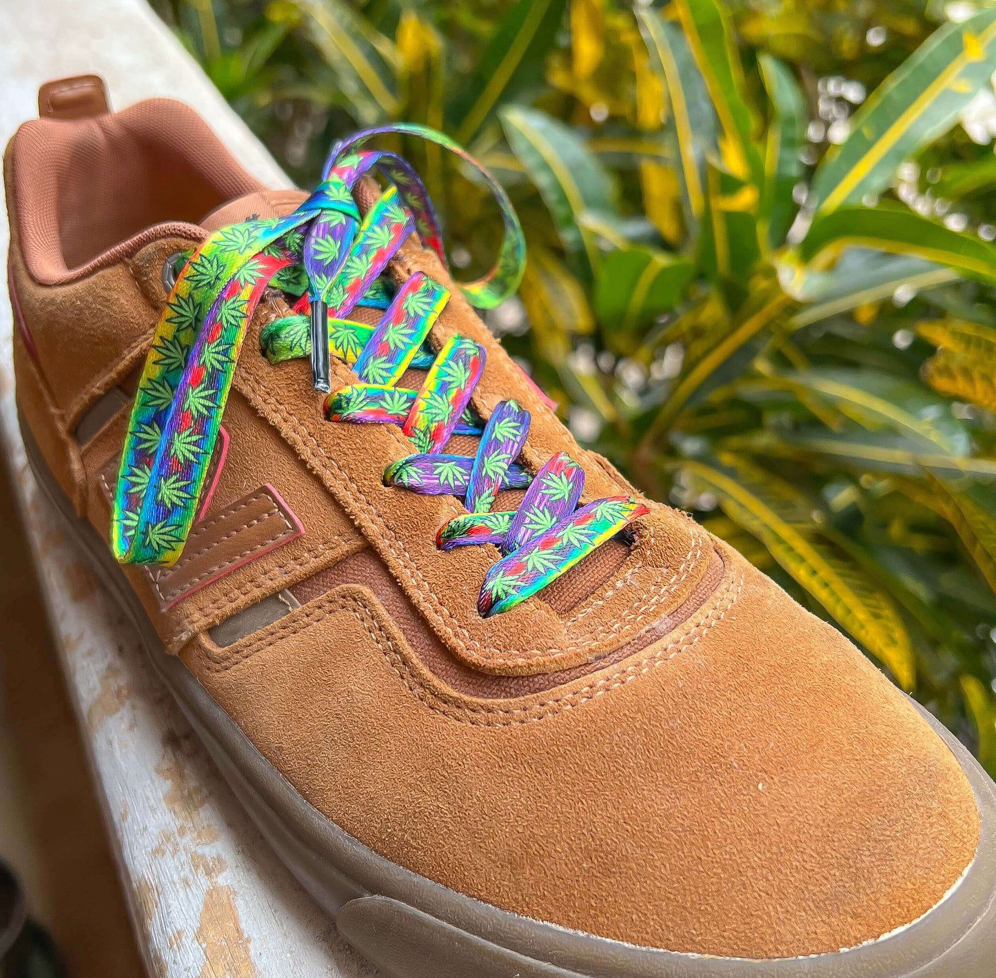 Tie-Dye Weed Shoelaces | Flat Printed Shoelaces | 100% Recycled Materials | Adult Sizes